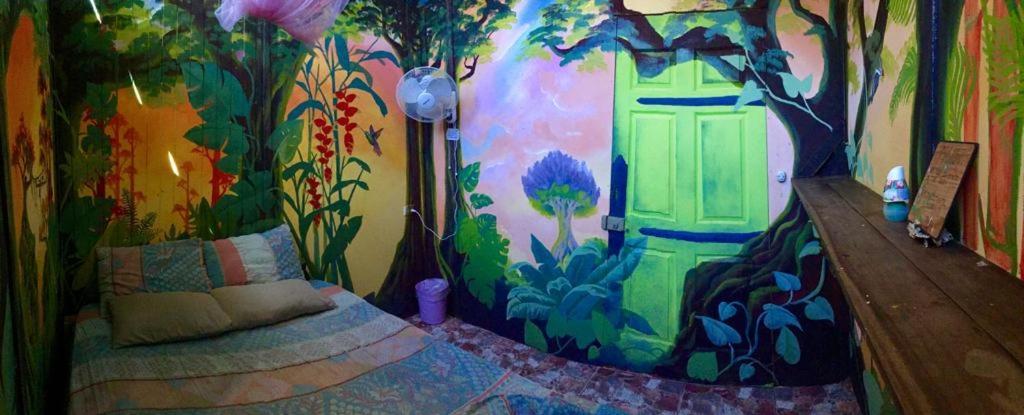 Oasis Hostel Puerto Viejo de Talamanca Ngoại thất bức ảnh