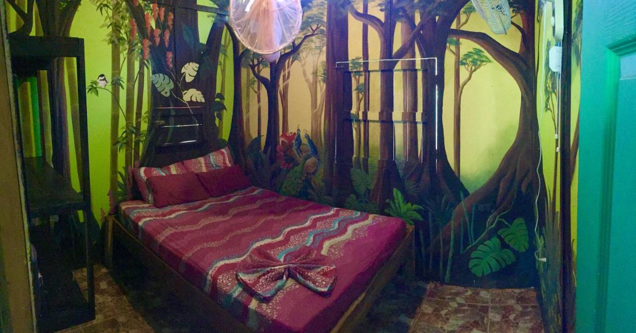 Oasis Hostel Puerto Viejo de Talamanca Ngoại thất bức ảnh