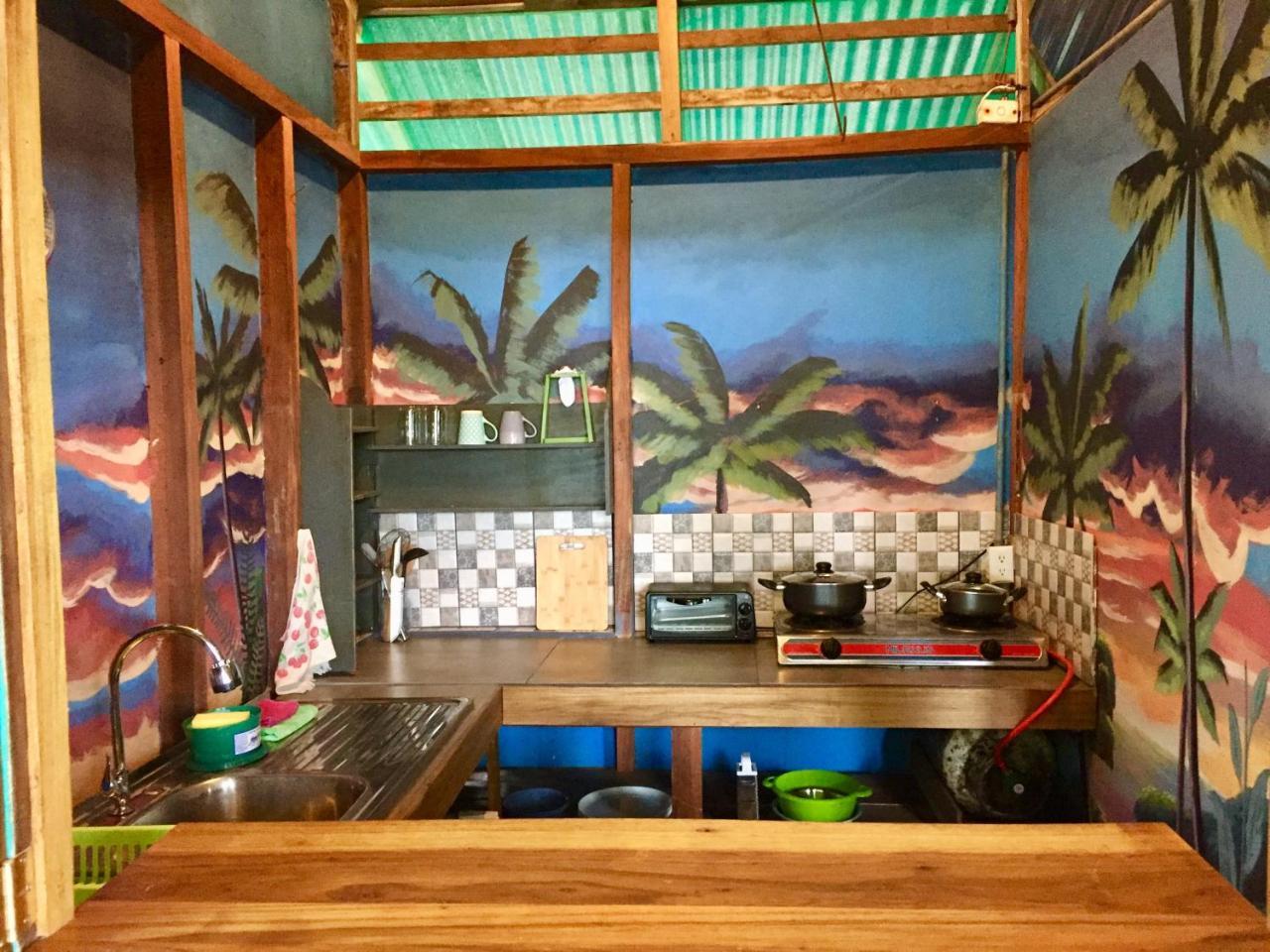 Oasis Hostel Puerto Viejo de Talamanca Ngoại thất bức ảnh